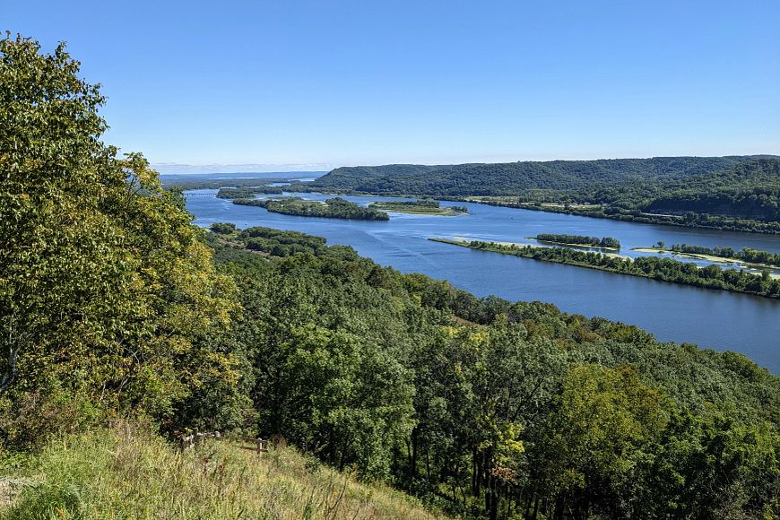 View of the Mississippi River and bluffs from Perrot State Park