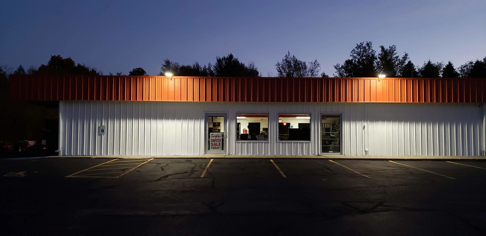 An image of the Wisconsin Specialty Recycling facility in Slinger, Wisconsin.