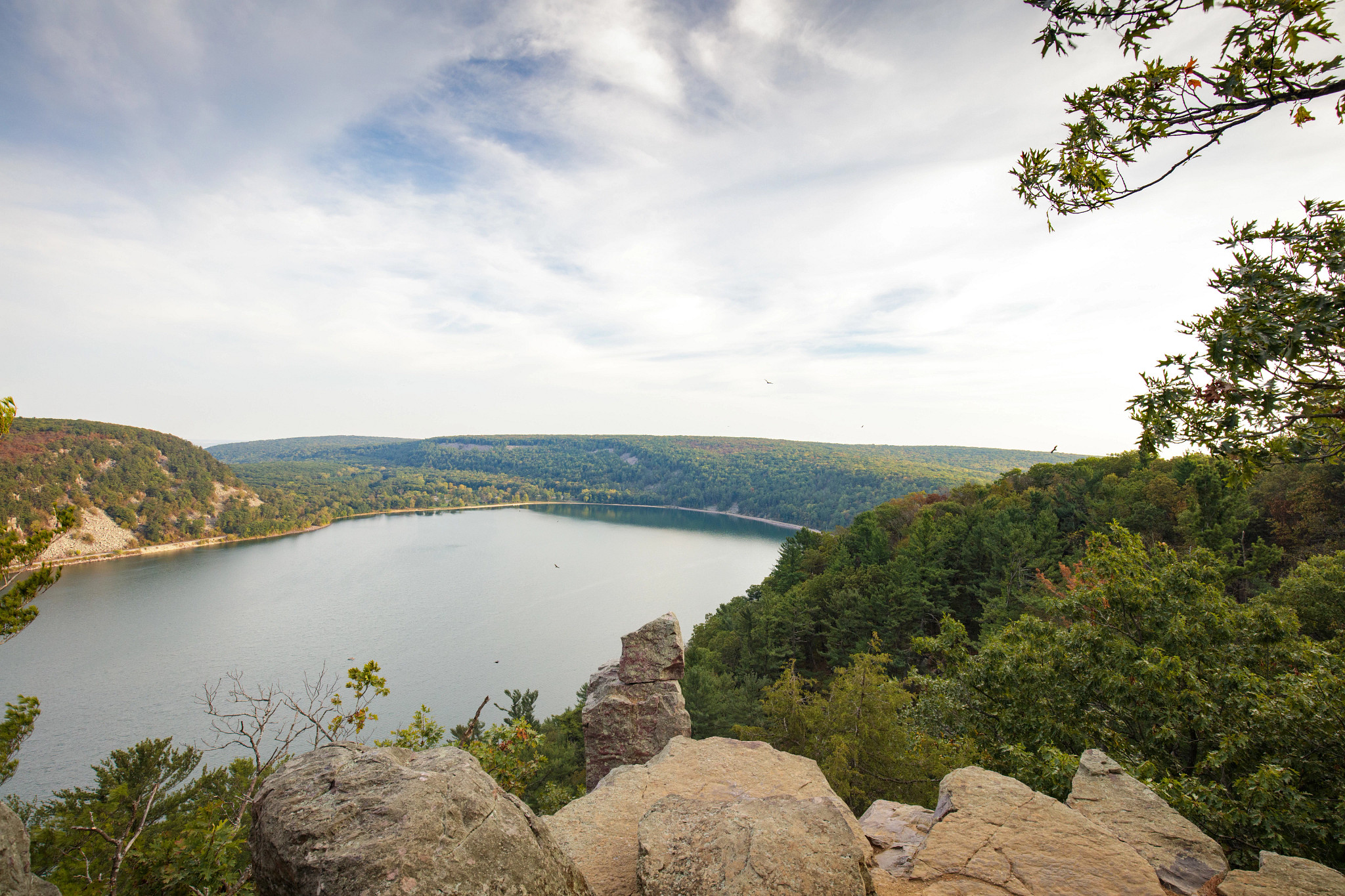 scenic overlook at Devil's Lake state park